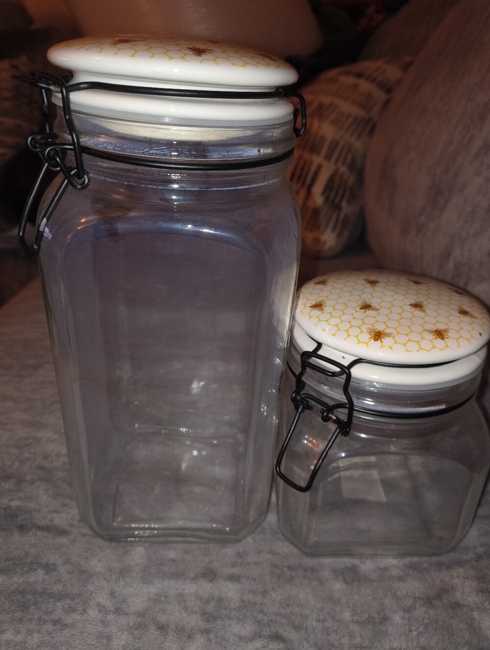 Ceramic-Top Glass Storage Jars with Airtight Clamp - White/Gold Honeycomb